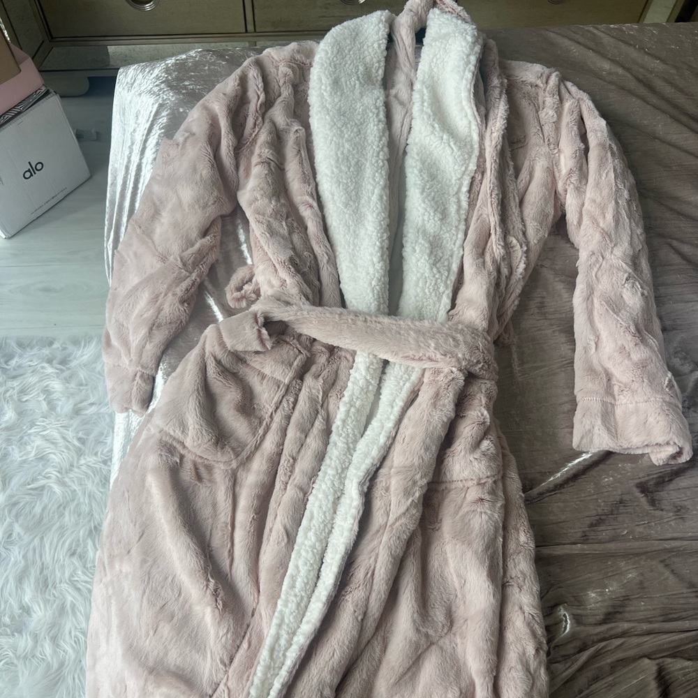 Plush Long Length Robe (Blush)